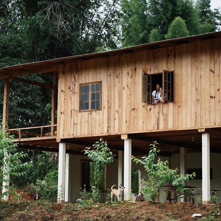Auberge de jeunesse Por Joi ,Por Dee House à Chiang Mai Extérieur photo